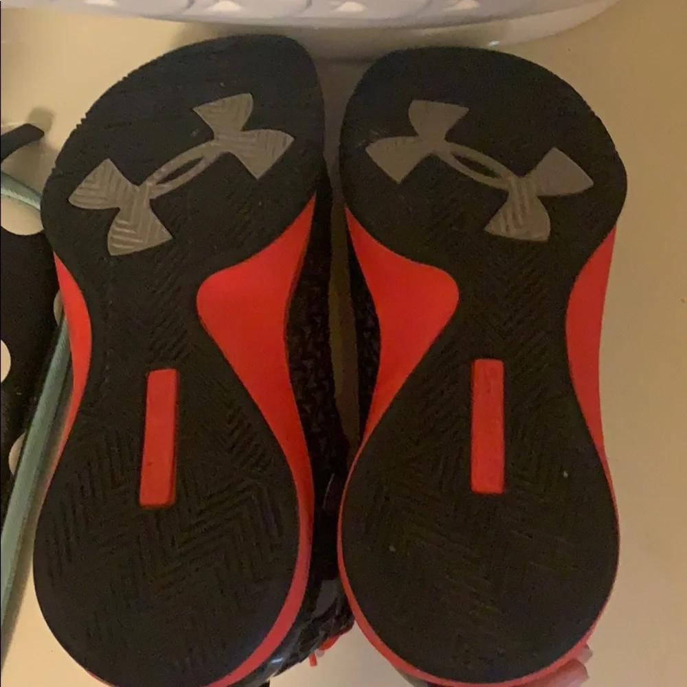 Under Armour red gray
